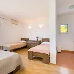 شقة Apartmani More *