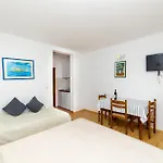 Apartmani More شقة