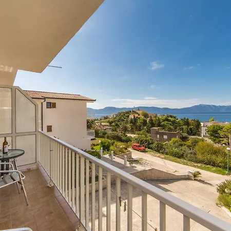 Apartmani More * Gradac (Split-Dalmatia)