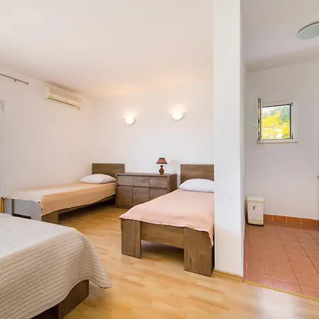 Apartment Apartmani More *