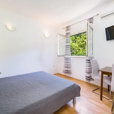 Apartmani More Gradac
