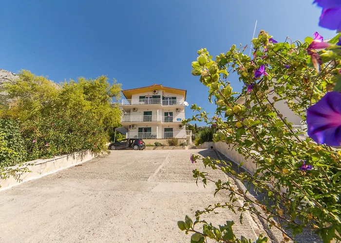 Apartman Apartmani More Gradac