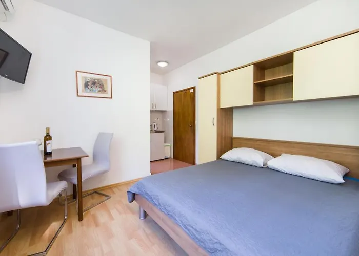 Apartmani More Gradac