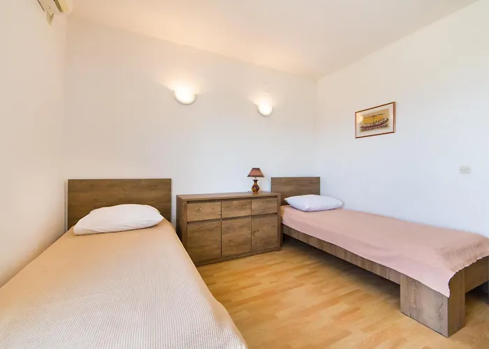 Apartment Apartmani More Gradac (Split-Dalmatia)