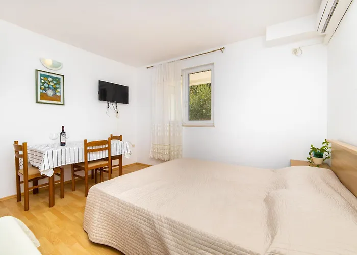 Apartmani More Apartment *